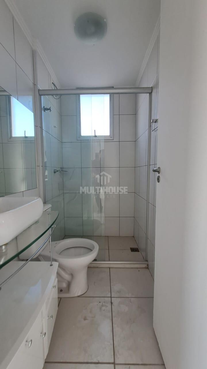 Apartamento à venda com 2 quartos, 70m² - Foto 14