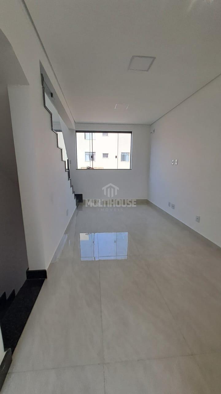 Apartamento para alugar com 3 quartos, 130m² - Foto 2