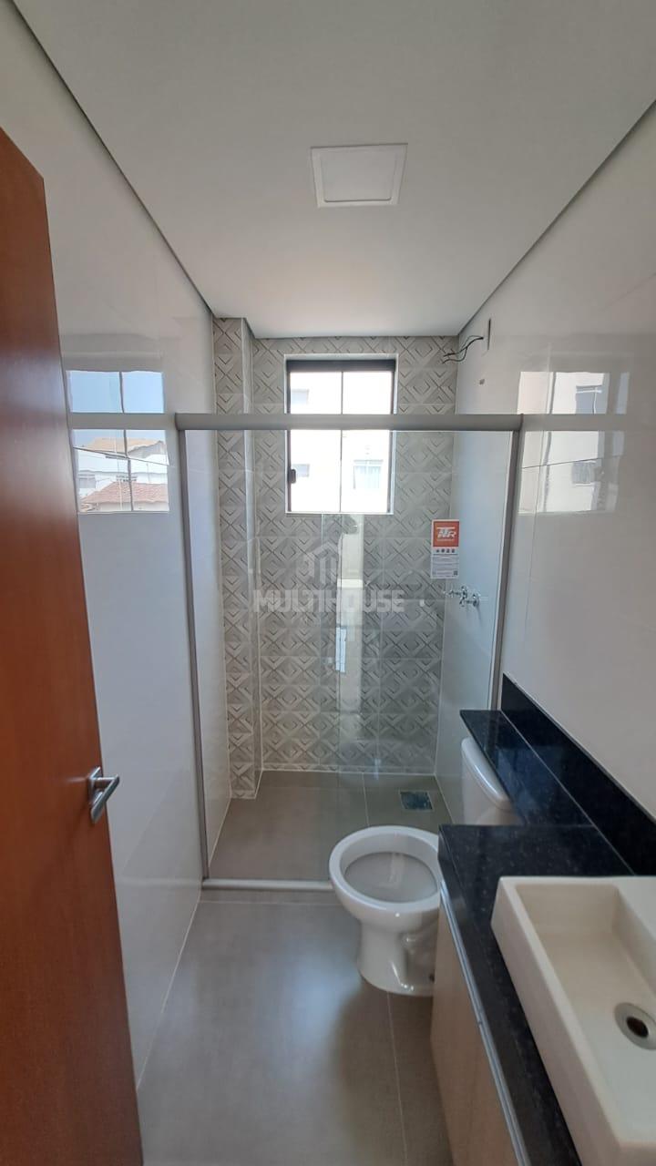 Apartamento para alugar com 3 quartos, 130m² - Foto 17