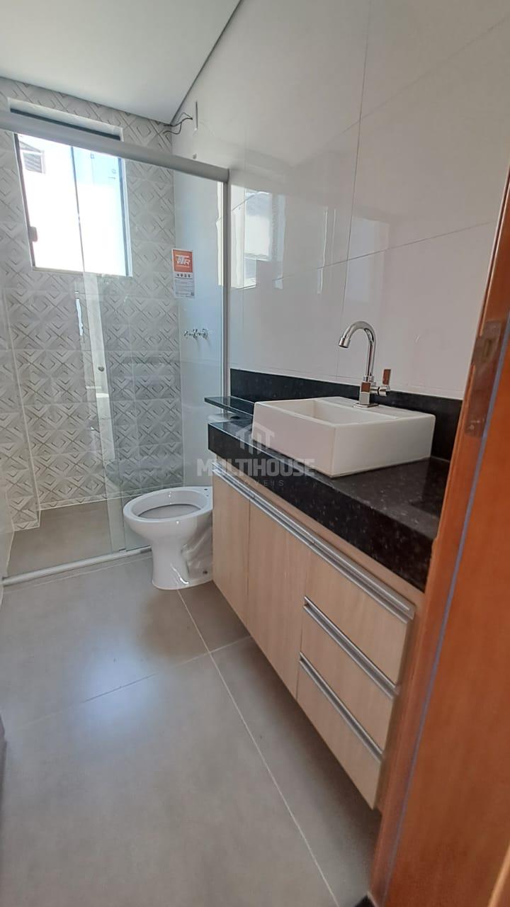 Apartamento para alugar com 3 quartos, 130m² - Foto 18