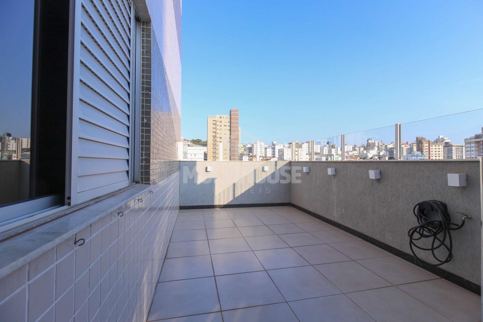 Apartamento à venda com 3 quartos, 140m² - Foto 27