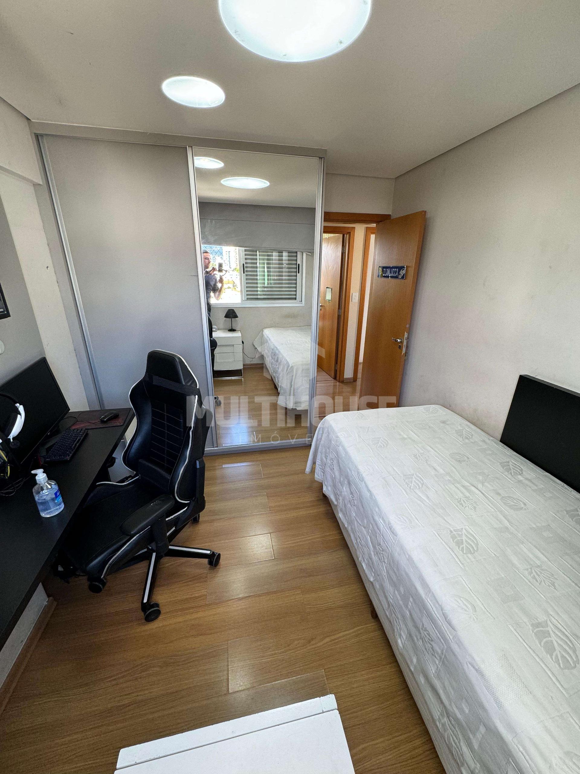 Apartamento à venda com 4 quartos, 113m² - Foto 22