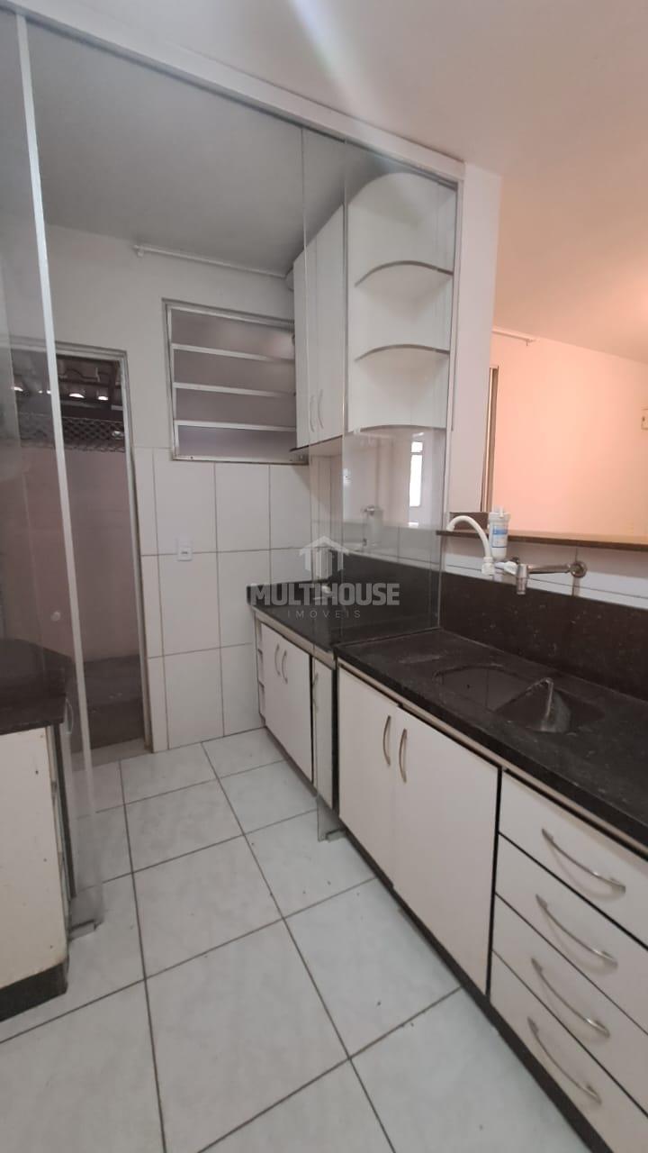 Apartamento para alugar com 2 quartos, 55m² - Foto 9