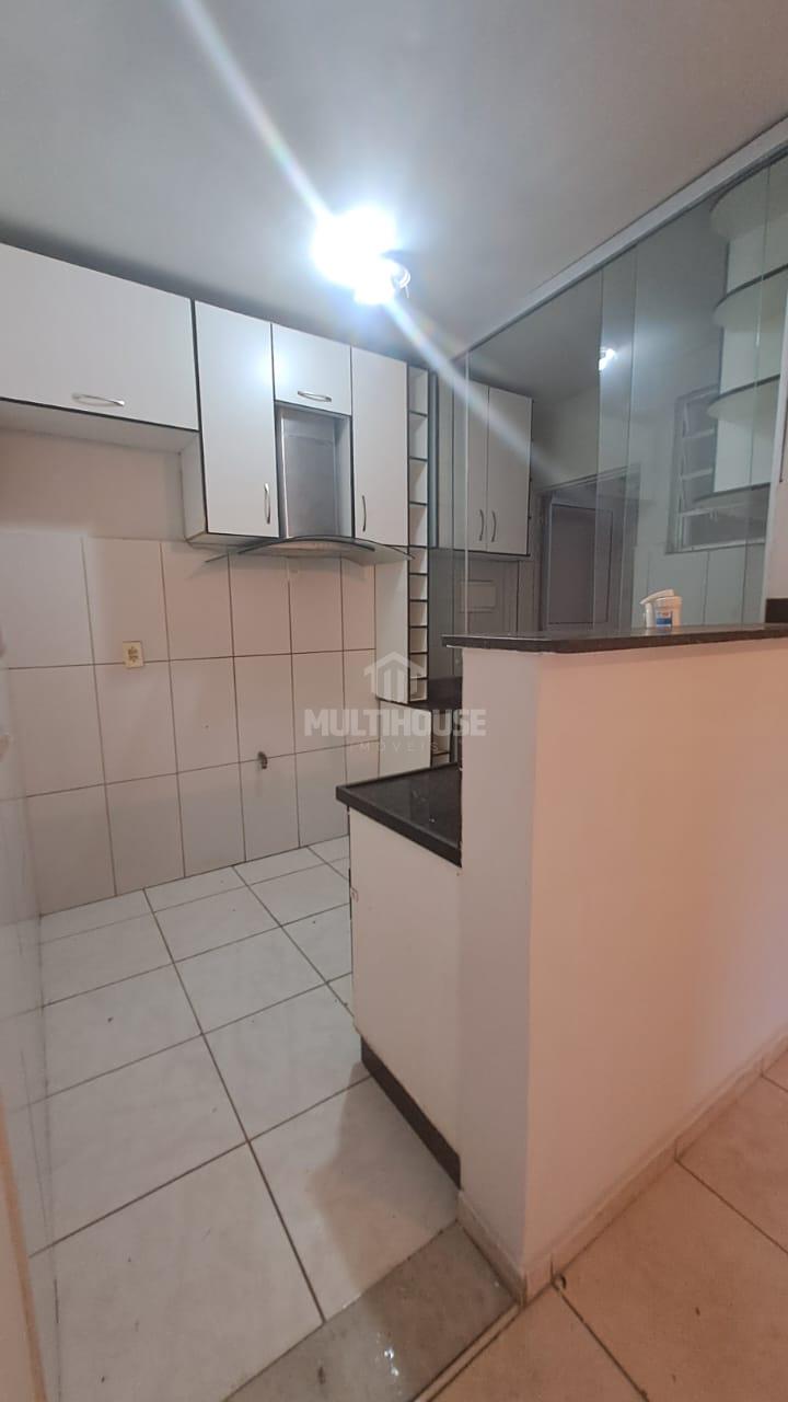 Apartamento para alugar com 2 quartos, 55m² - Foto 11