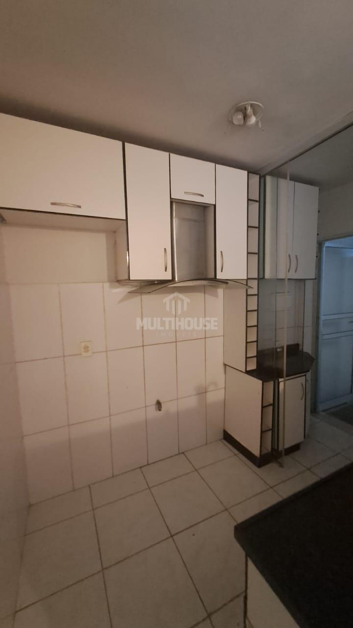 Apartamento para alugar com 2 quartos, 55m² - Foto 13