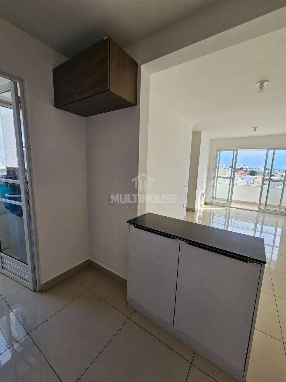 Apartamento para alugar com 3 quartos, 70m² - Foto 4