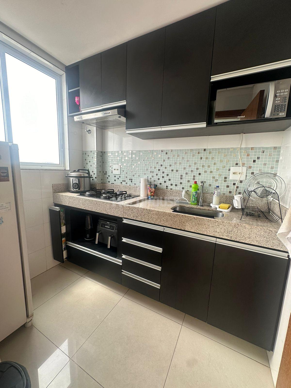 Apartamento para alugar com 2 quartos, 130m² - Foto 4