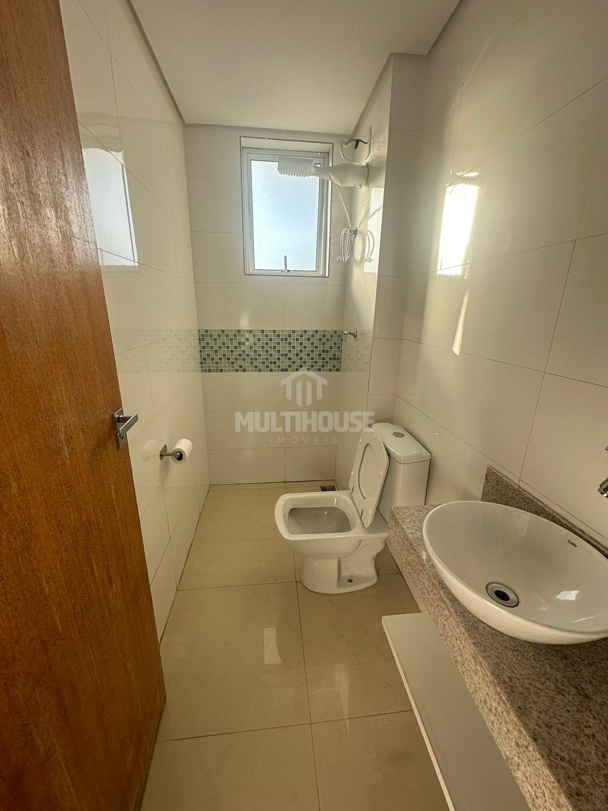 Apartamento para alugar com 2 quartos, 130m² - Foto 13