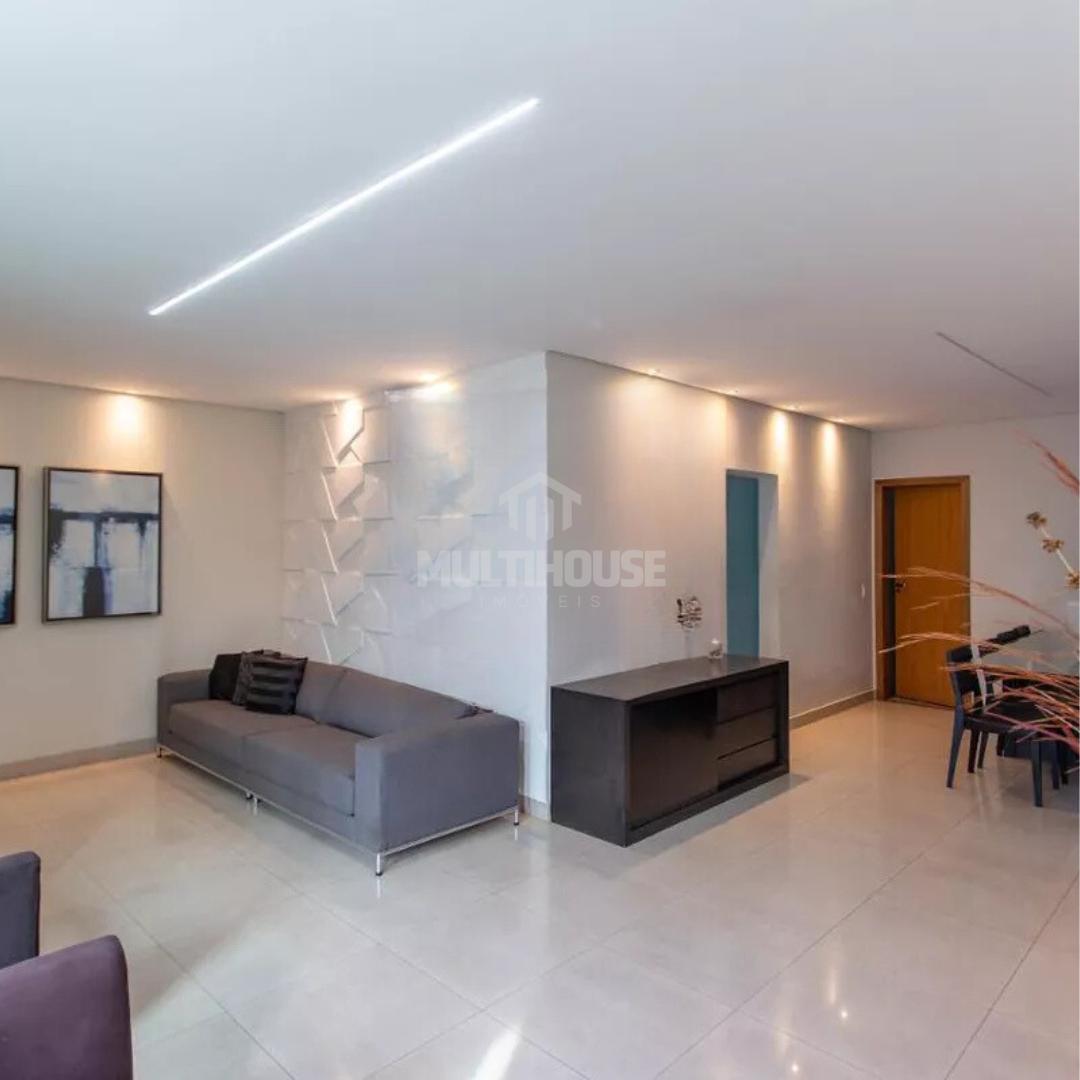 Casa para alugar com 4 quartos, 230m² - Foto 1