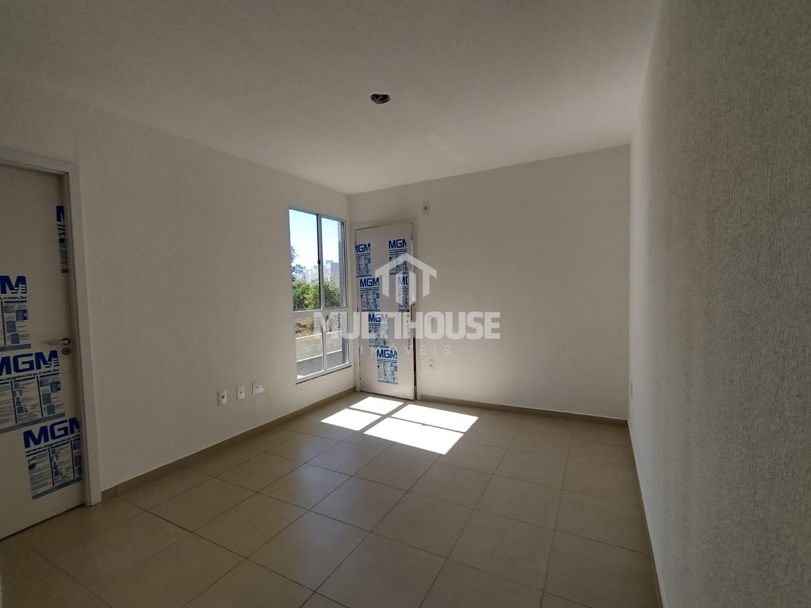 Apartamento à venda com 2 quartos, 50m² - Foto 2