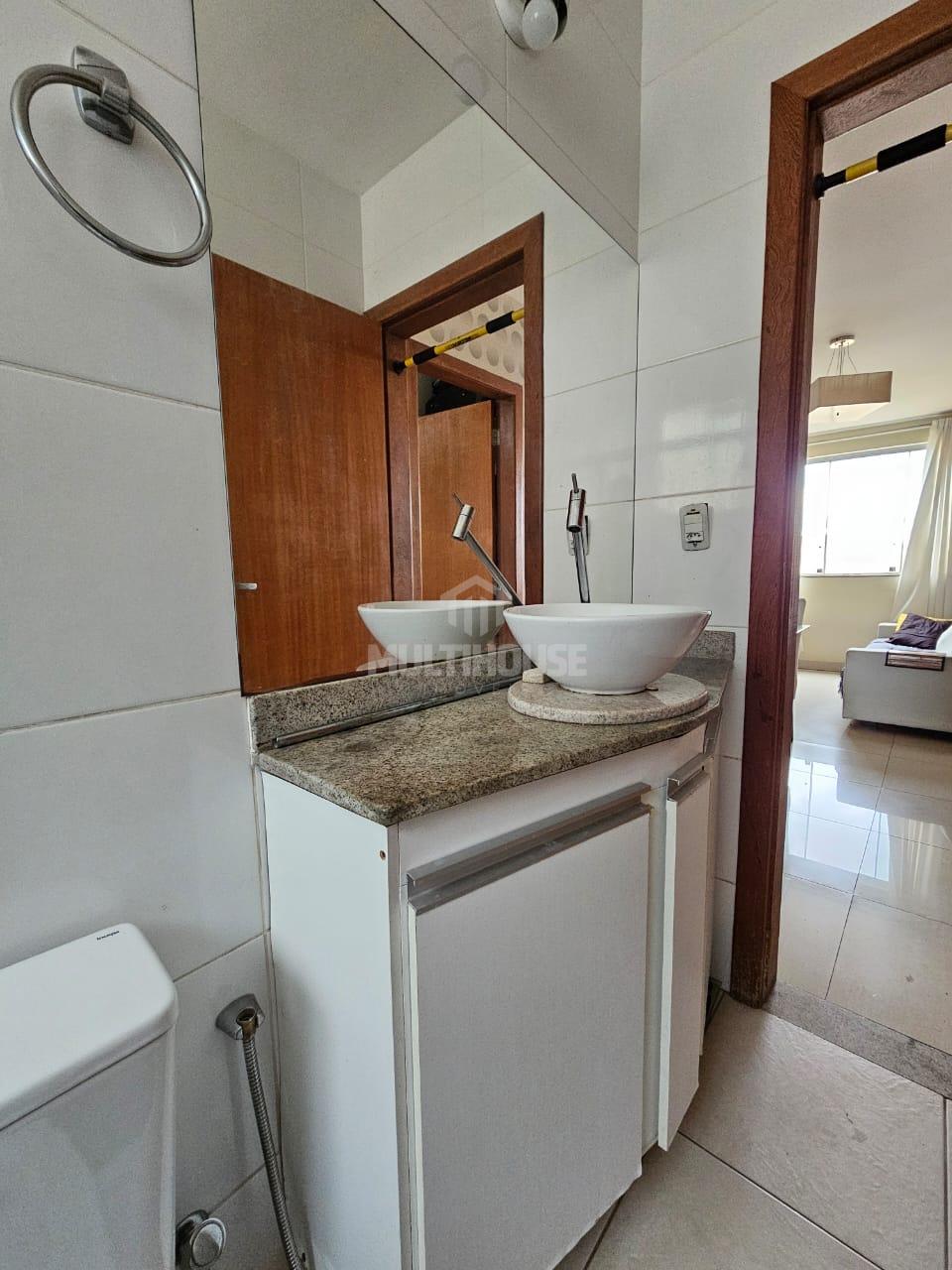 Apartamento para alugar com 2 quartos, 90m² - Foto 13