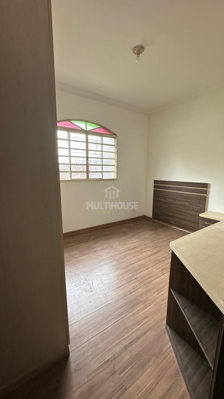 Apartamento à venda com 2 quartos, 70m² - Foto 13