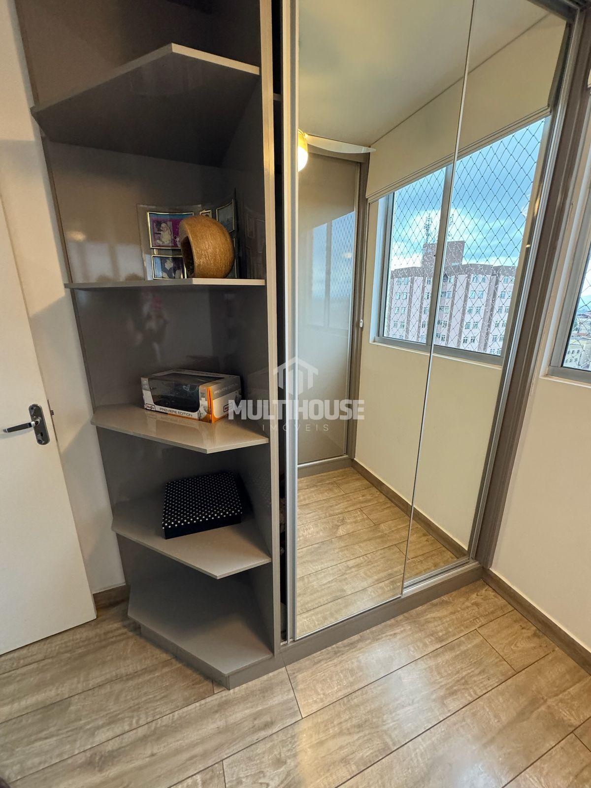 Apartamento para alugar com 3 quartos, 125m² - Foto 19