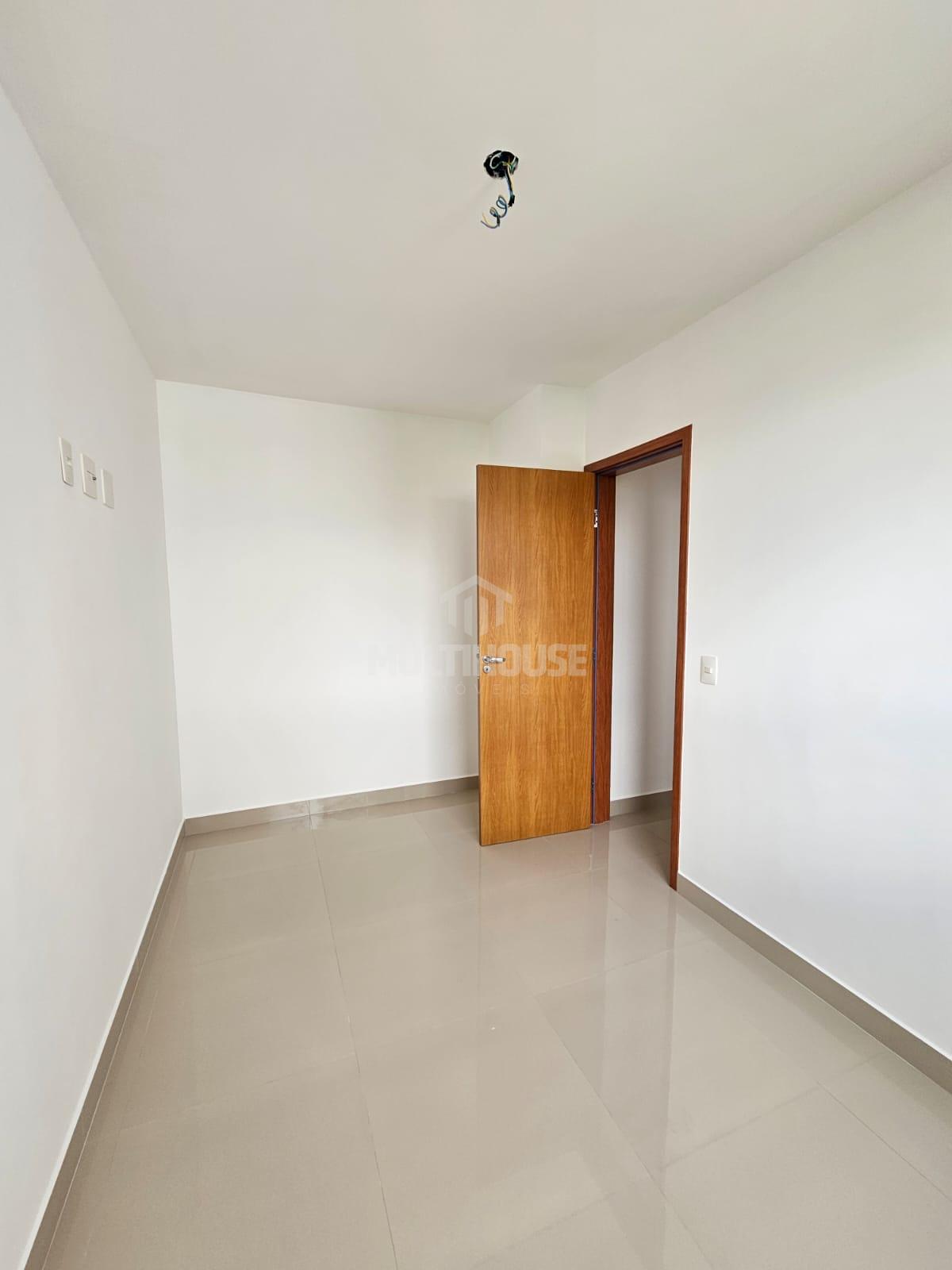Apartamento para alugar com 2 quartos, 75m² - Foto 9