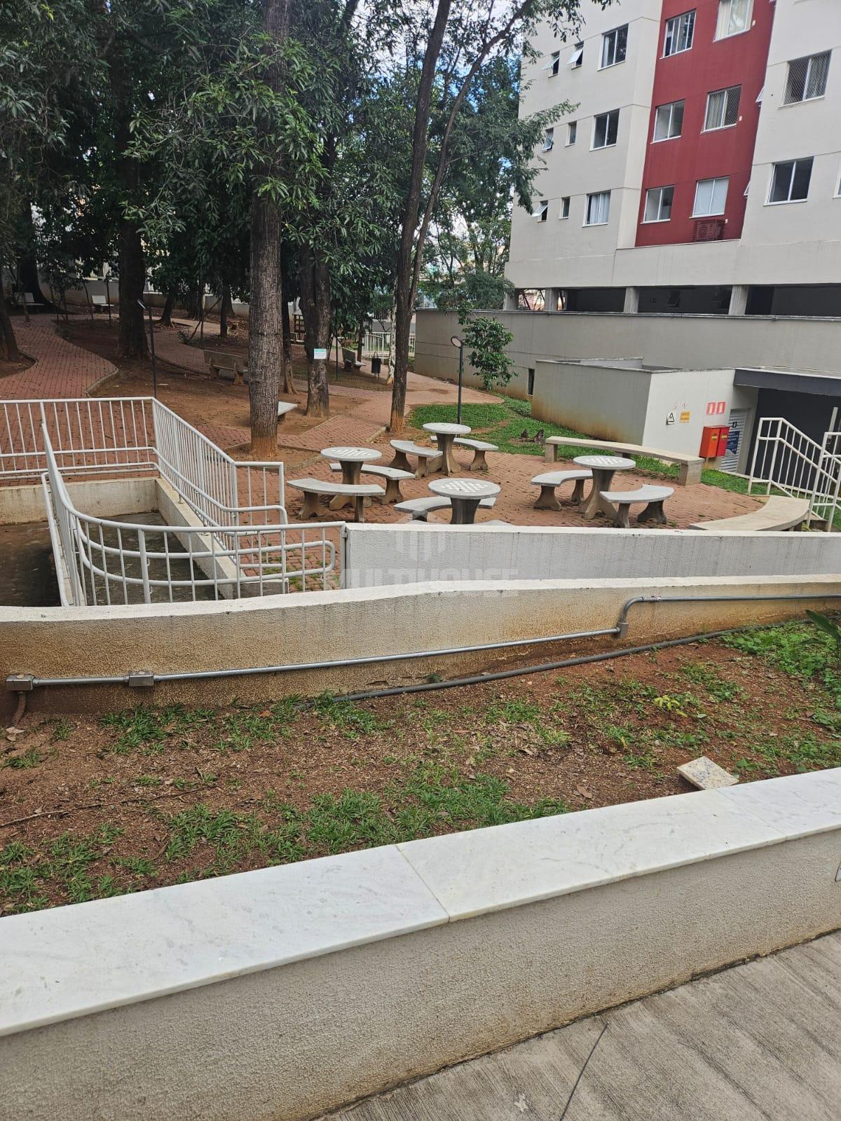 Apartamento para alugar com 2 quartos, 75m² - Foto 16