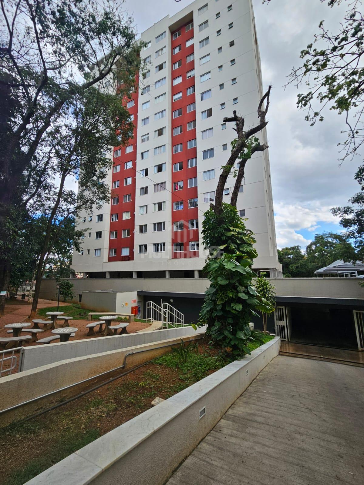 Apartamento para alugar com 2 quartos, 75m² - Foto 1