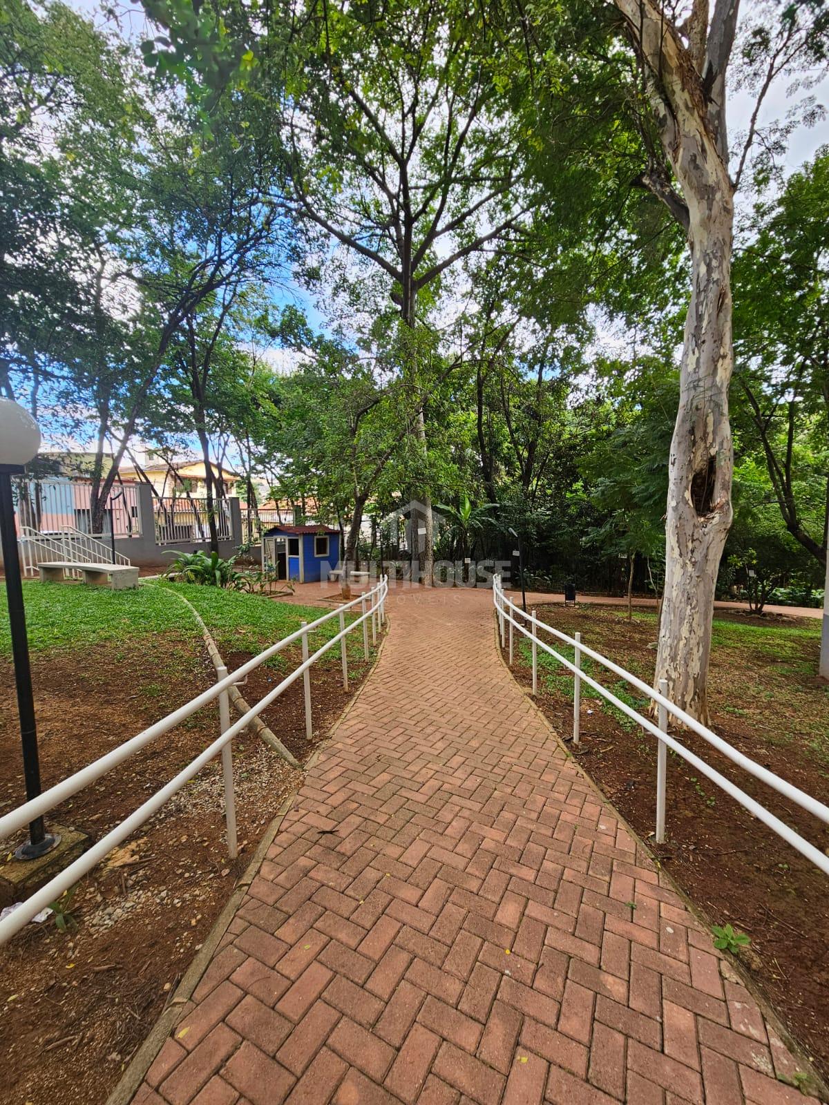 Apartamento para alugar com 2 quartos, 75m² - Foto 21