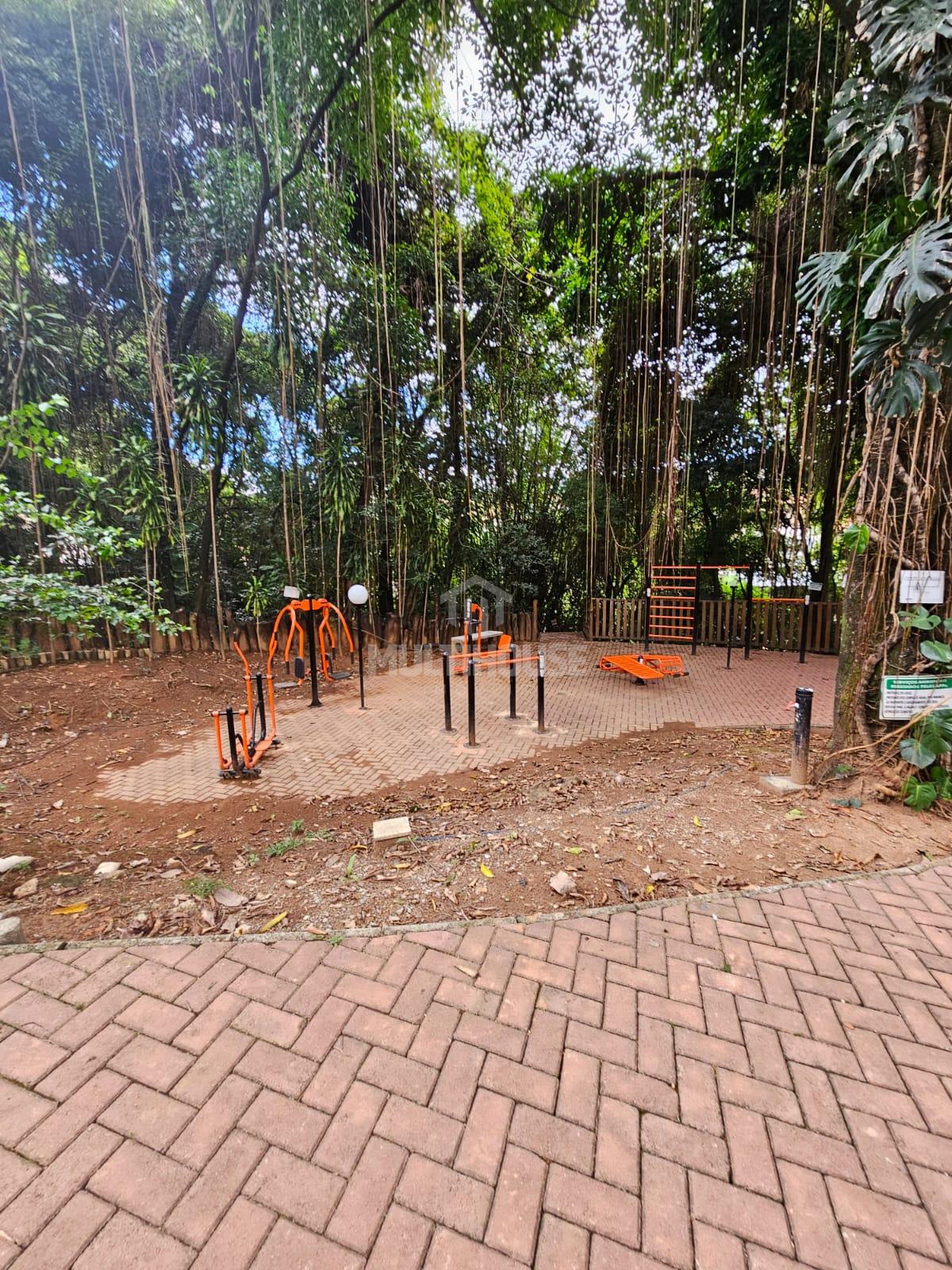 Apartamento para alugar com 2 quartos, 75m² - Foto 24