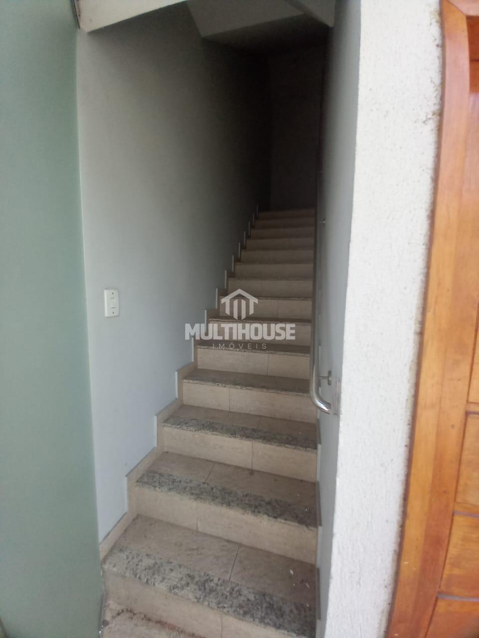 Casa para alugar com 2 quartos, 120m² - Foto 4