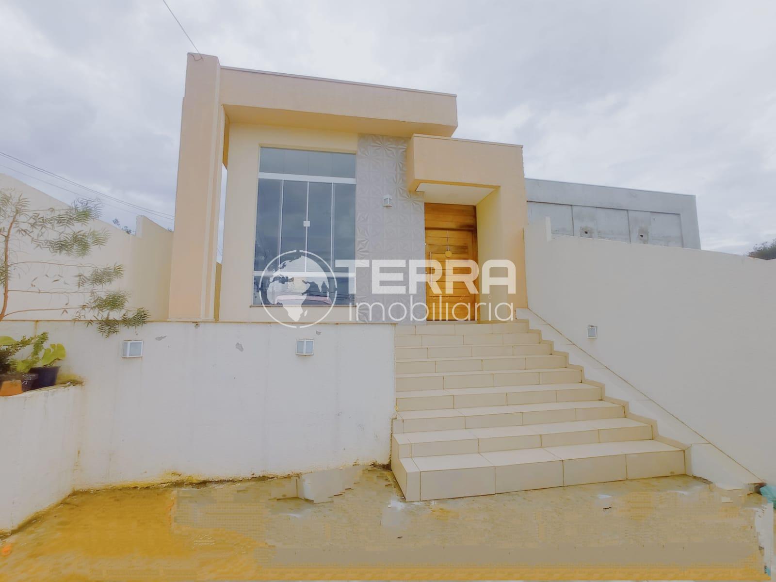 BELISSIMA CASA NO BAIRRO BATEL COM PISCINA EM GUARAPUAVA - PR