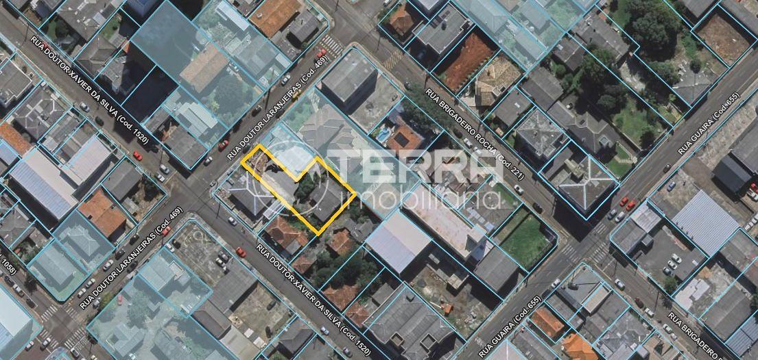 Terreno à venda com ótima localização, no centro de Guarapuava.
