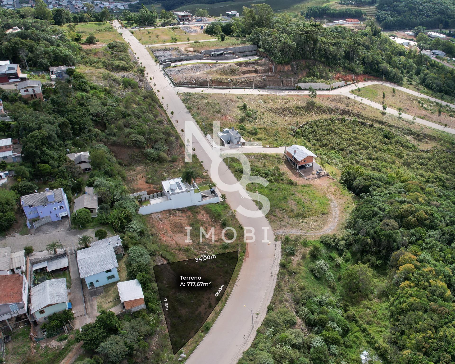 Terreno  Plano com 717m2 Frente Norte em  Flores da Cunha