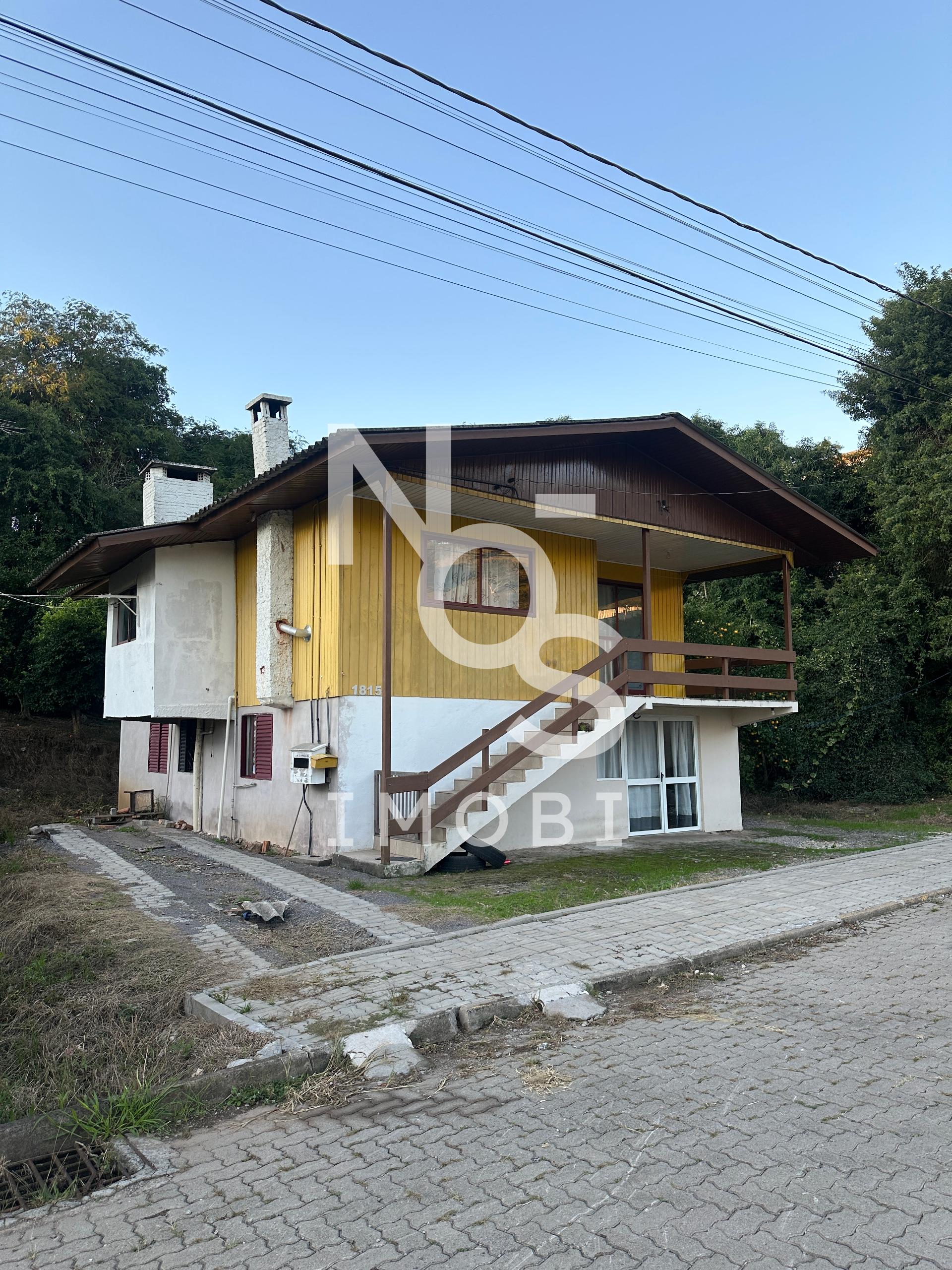 Casa Piso Superior Mobiliada no Bairro Centro em Flores da Cunha