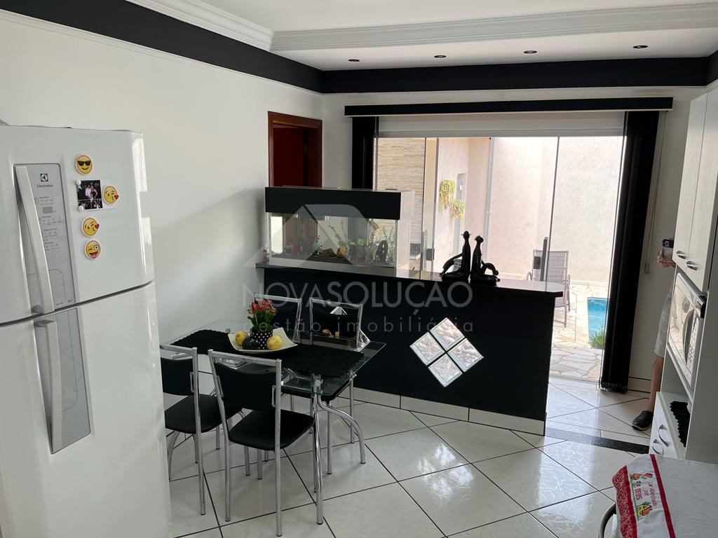 Casa com 3 dormitrios  venda, Jardim So Loureno, LIMEIRA - SP