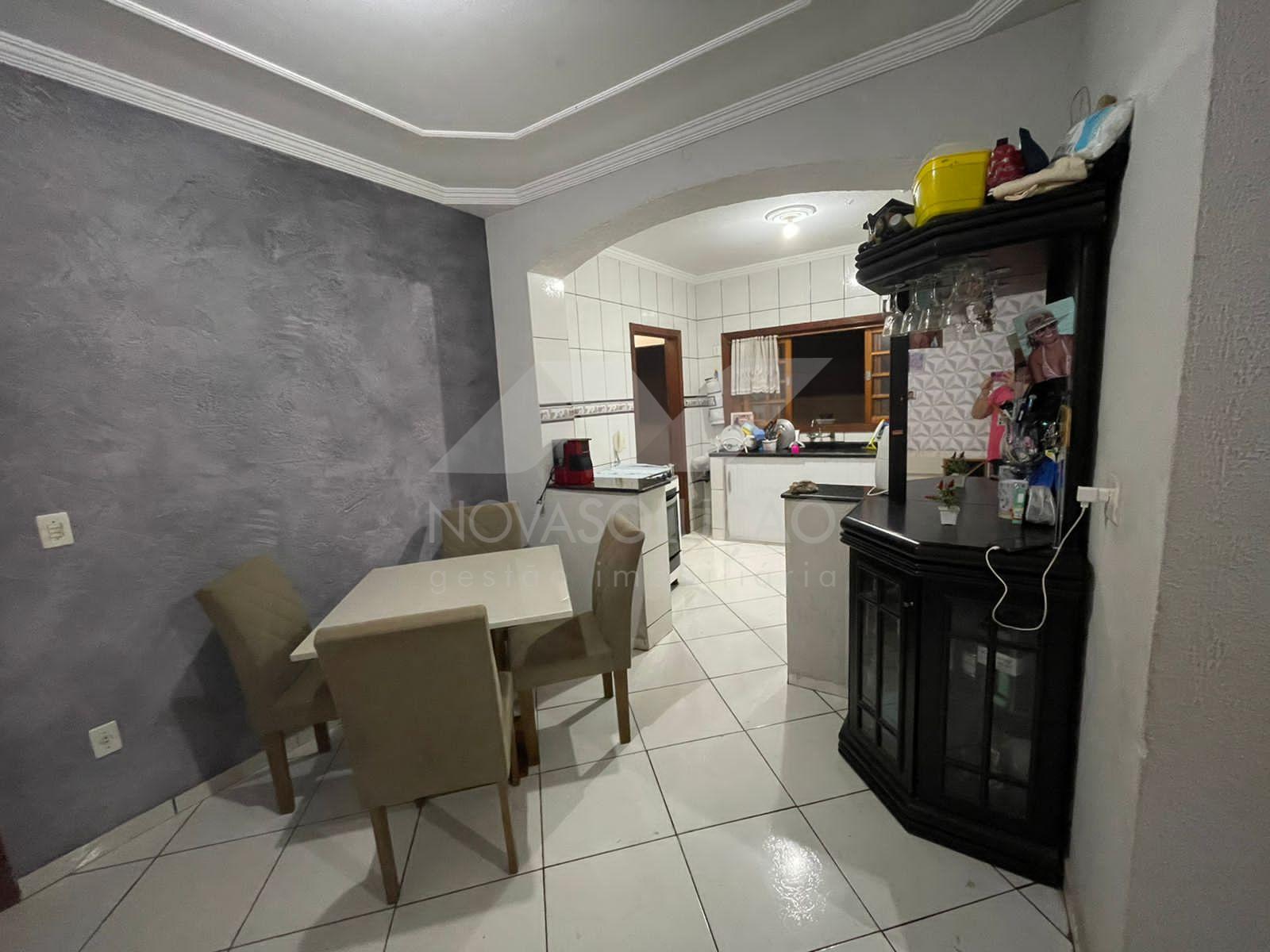 Casa com 2 dormitrios  venda, Jardim Santa Adlia, LIMEIRA - SP