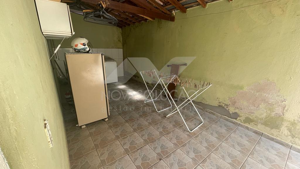 Casa com 2 dormitrios  venda, Vitrio Lucato, LIMEIRA - SP