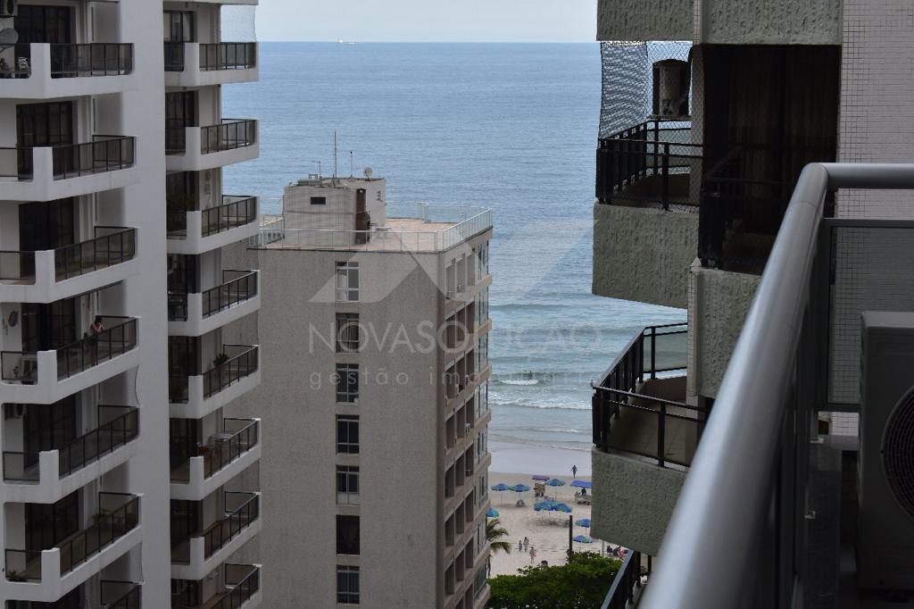 Apartamento com 3 dormitrios  venda, Praia Das Pitangueiras, GUARUJA - SP