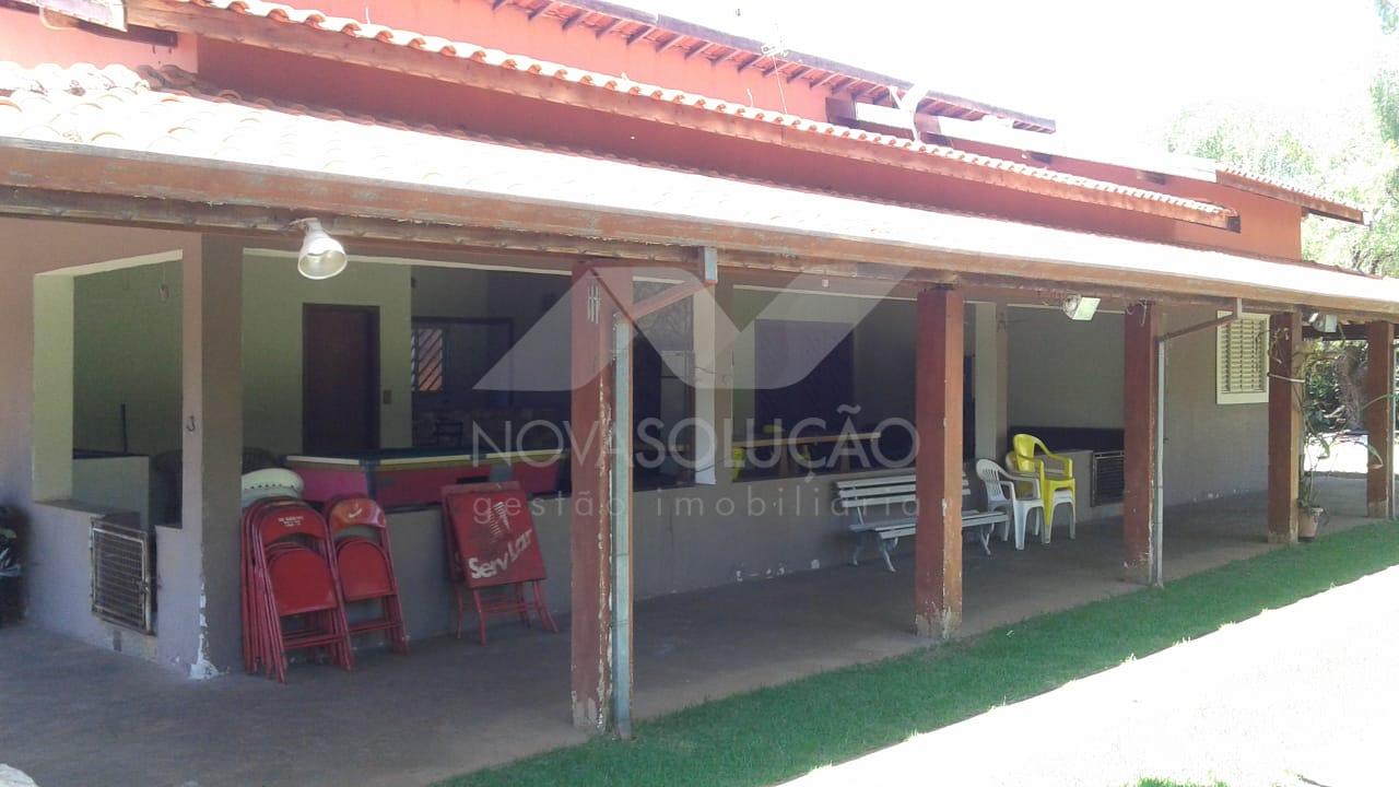 Chcara com 2 dormitrios  venda, Estncia Paraiso, LIMEIRA - SP