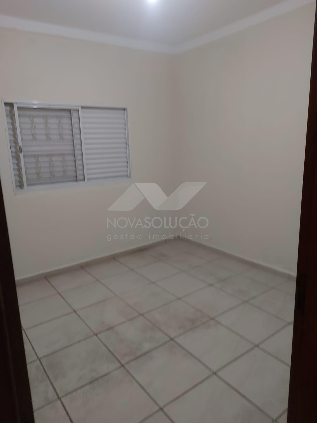 Casa com 2 dormitrios  venda, Jardim So Loureno, LIMEIRA - SP