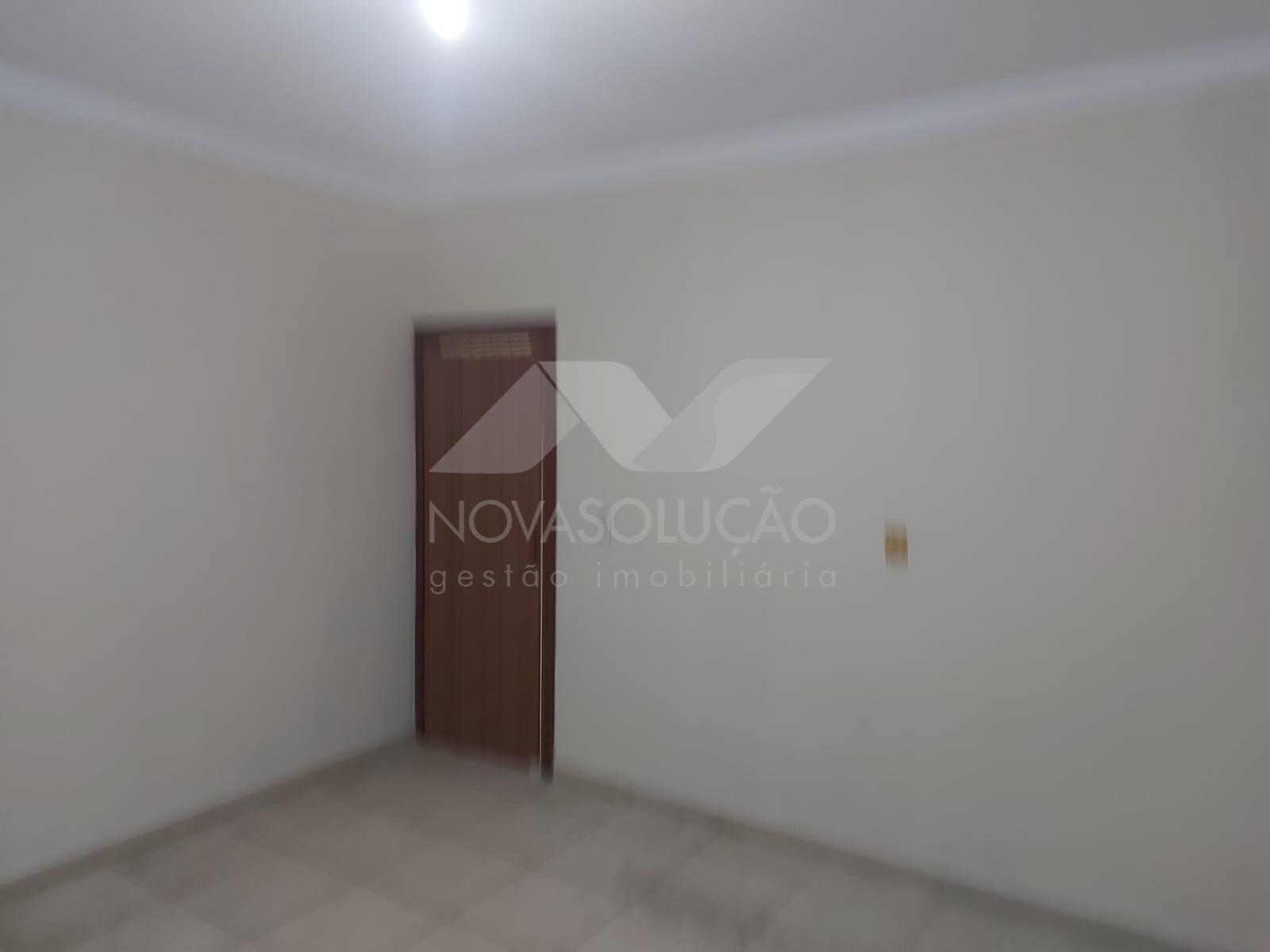 Casa com 2 dormitrios  venda, Jardim So Loureno, LIMEIRA - SP