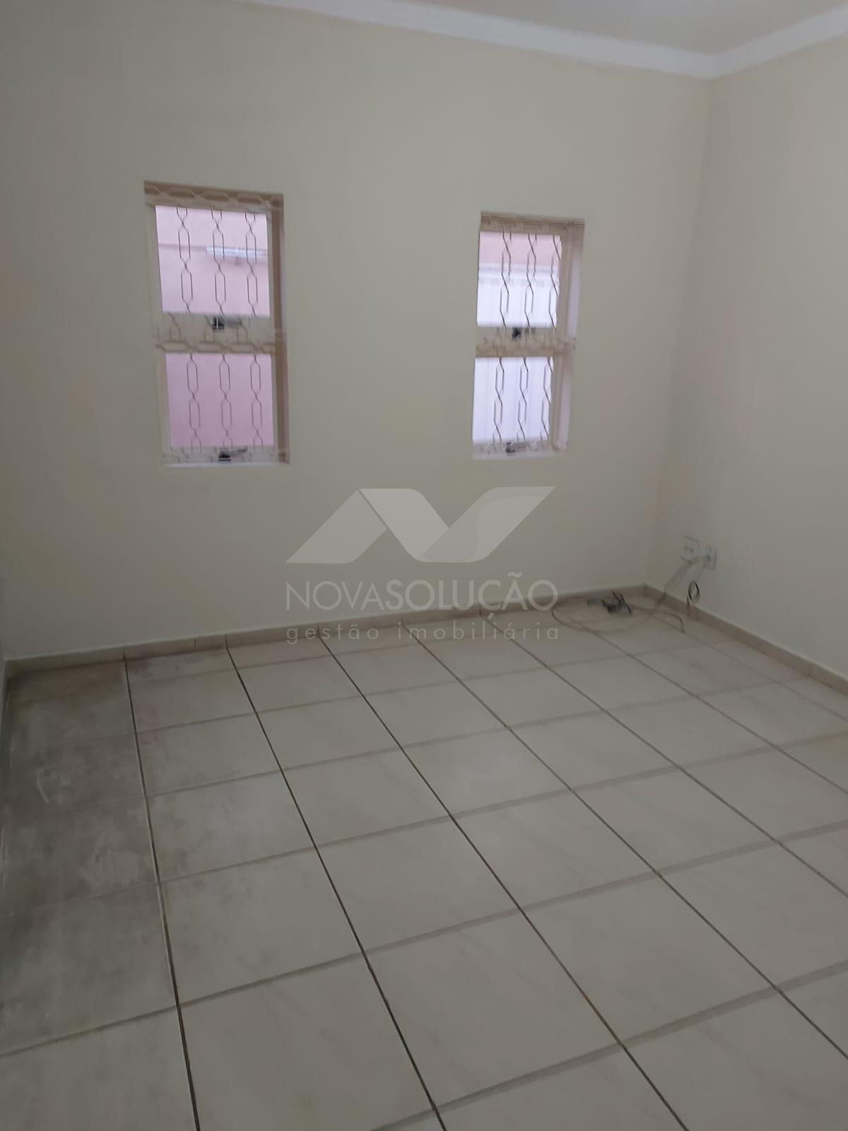 Casa com 2 dormitrios  venda, Jardim So Loureno, LIMEIRA - SP