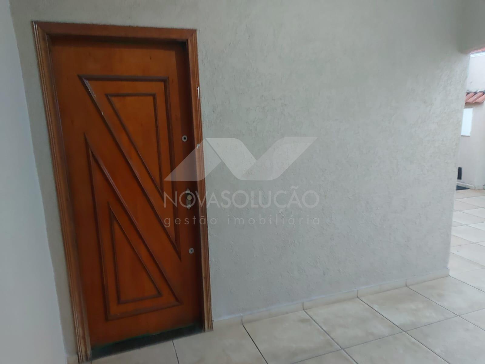 Casa com 2 dormitrios  venda, Jardim So Loureno, LIMEIRA - SP