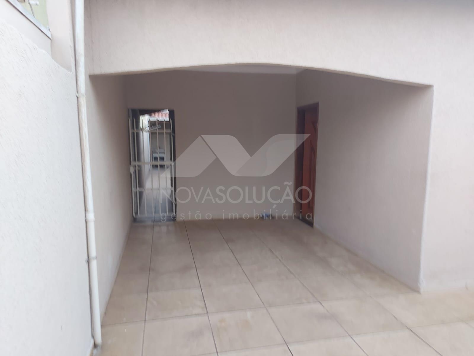 Casa com 2 dormitrios  venda, Jardim So Loureno, LIMEIRA - SP