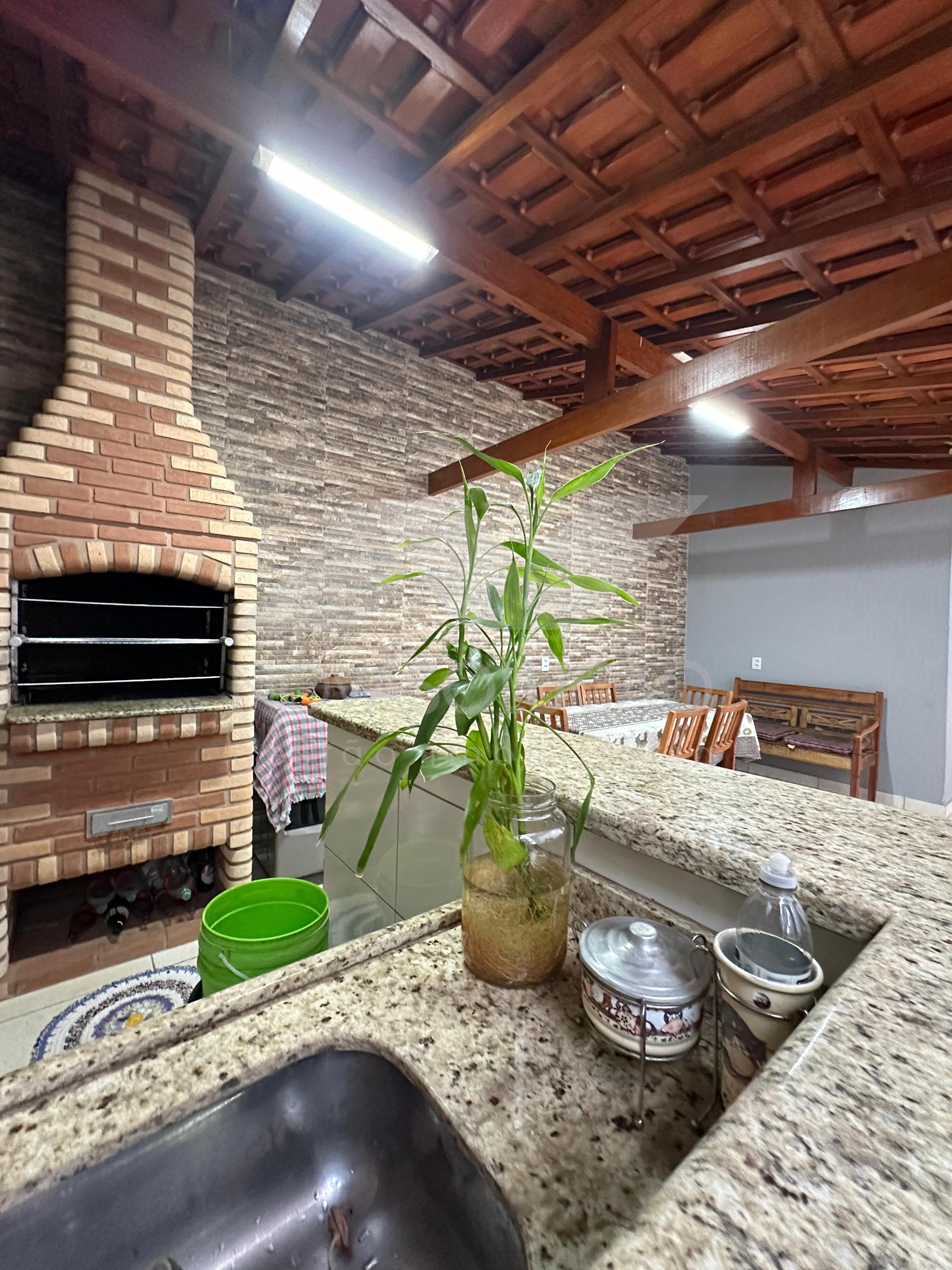 Casa com 3 dormitrios, Jardim Rossi, LIMEIRA - SP