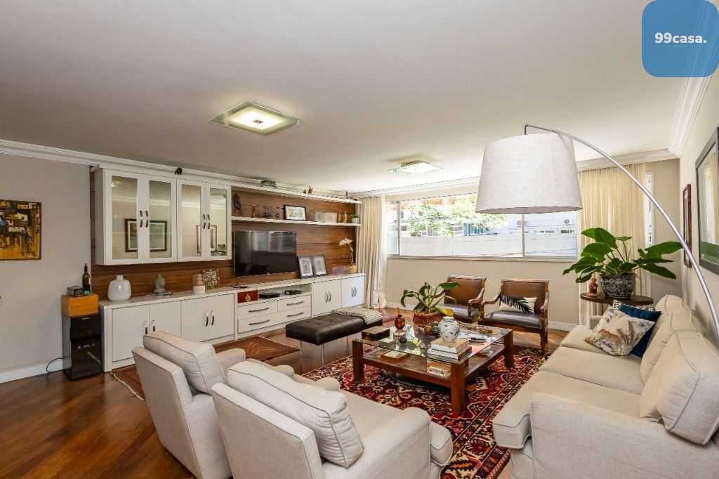 Apartamento com 3 quartos próximo da Praça do Japão - Curitiba PR