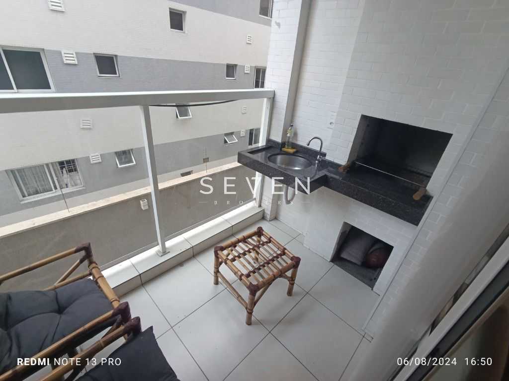 Apartamento com 2 quartos e 1 vaga à venda no Mercês em Curiti...