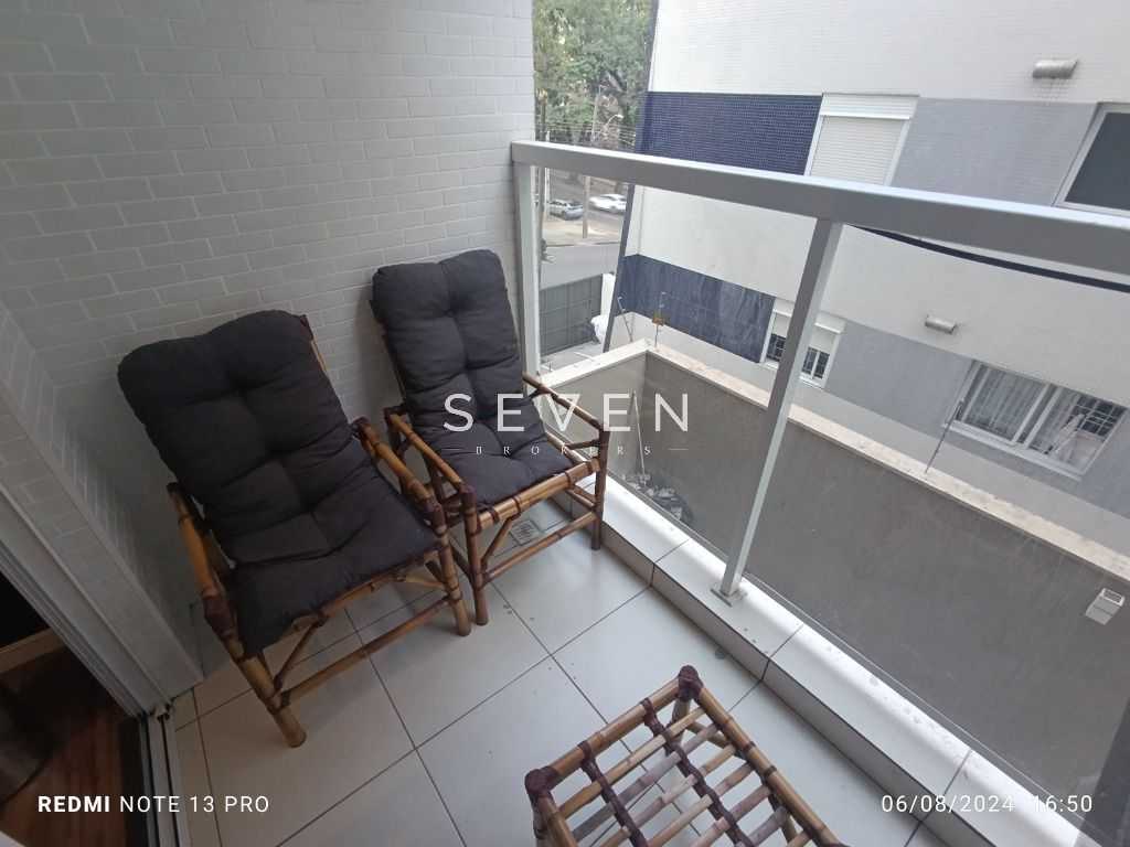Apartamento com 2 quartos e 1 vaga à venda no Mercês em Curiti...