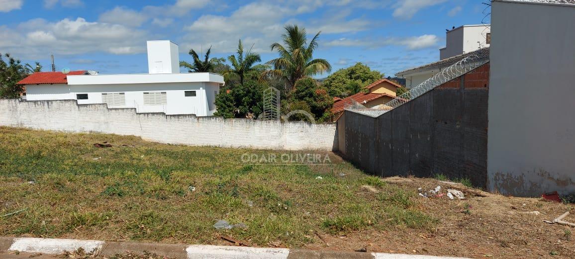 LOTE BAIRRO MUARAMA, PASSOS MG