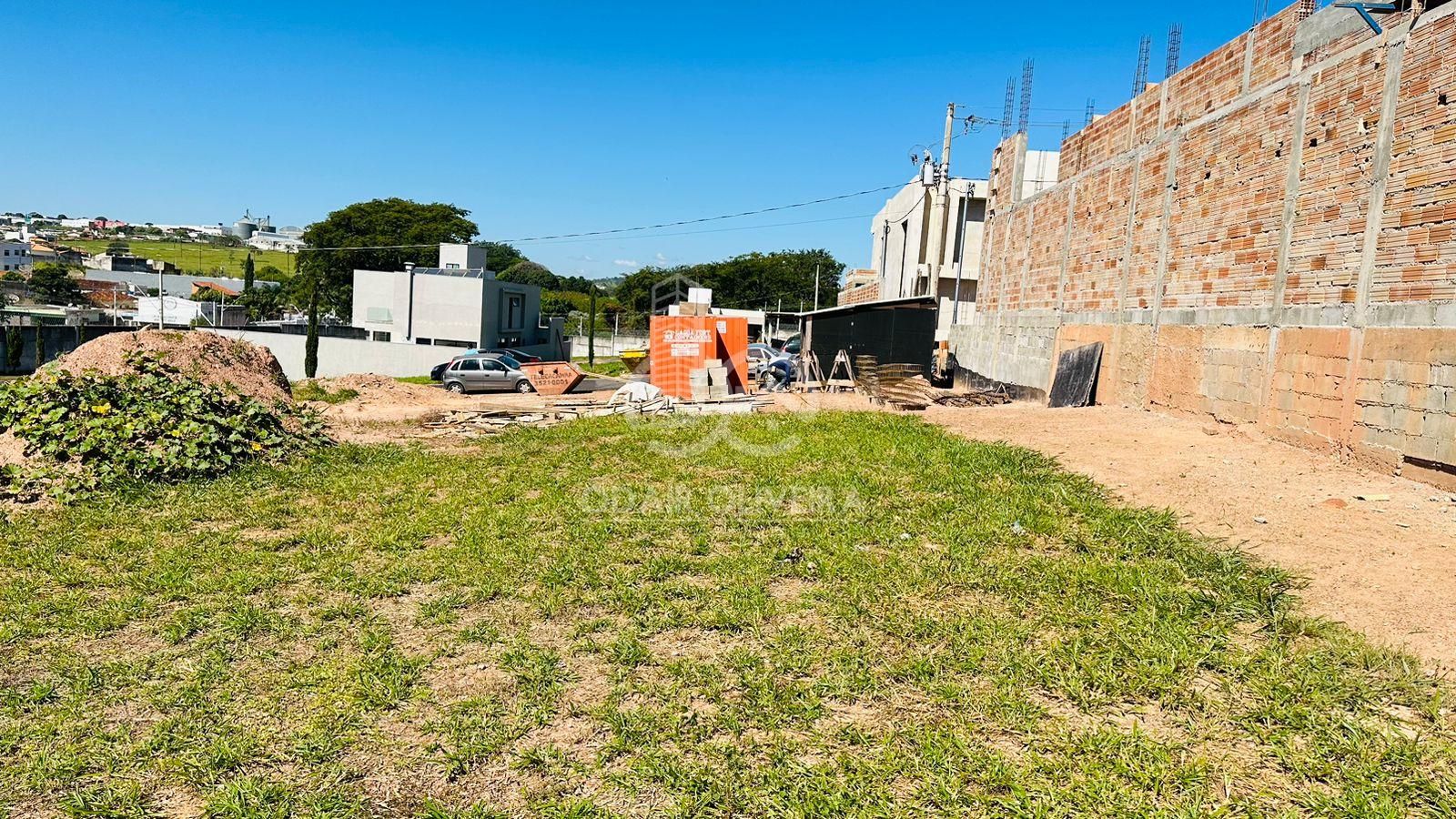 TERRENO A VENDA DE 390M NO CONDOMNIO LIBANO, PASSOS - MG