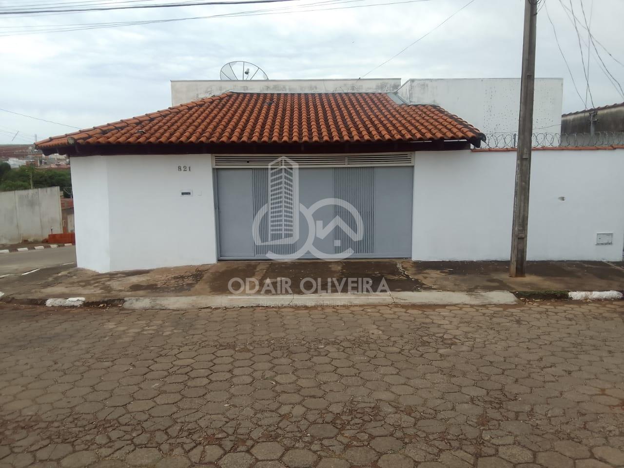 Casa de 2 quartos e garagem coberta  venda, PRIMAVERA, PASSOS - MG