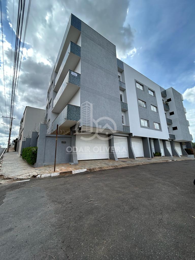 Apartamento com 3 quartos sendo 2 sutes  venda, Santa Casa, PASSOS - MG