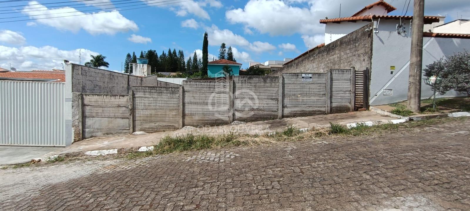 Terreno de 360m , plasticamente   venda, ELDORADO, PASSOS - MG