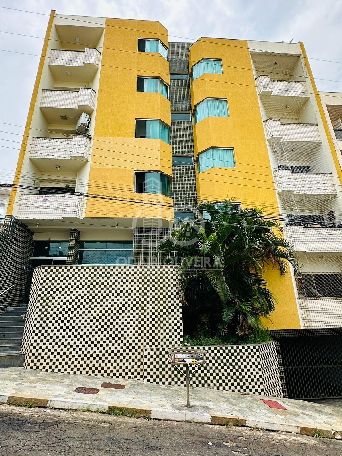 Apartamento com 3 banheiros e 2 lavabos   venda, CENTRO, PASSOS - MG