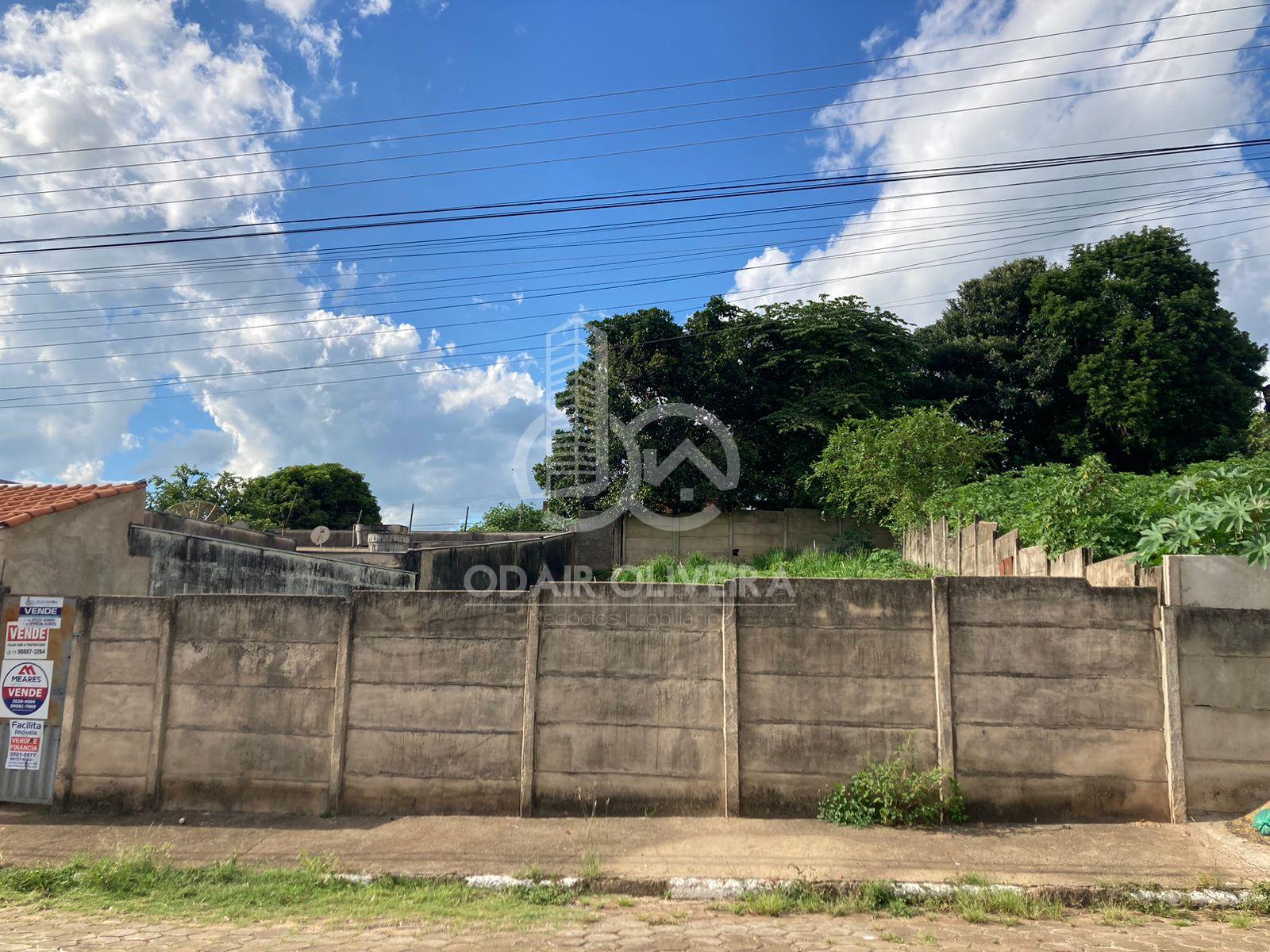 TERRENO DE 330M  A VENDA NO BAIRRO CARMELO, PASSOS - MG