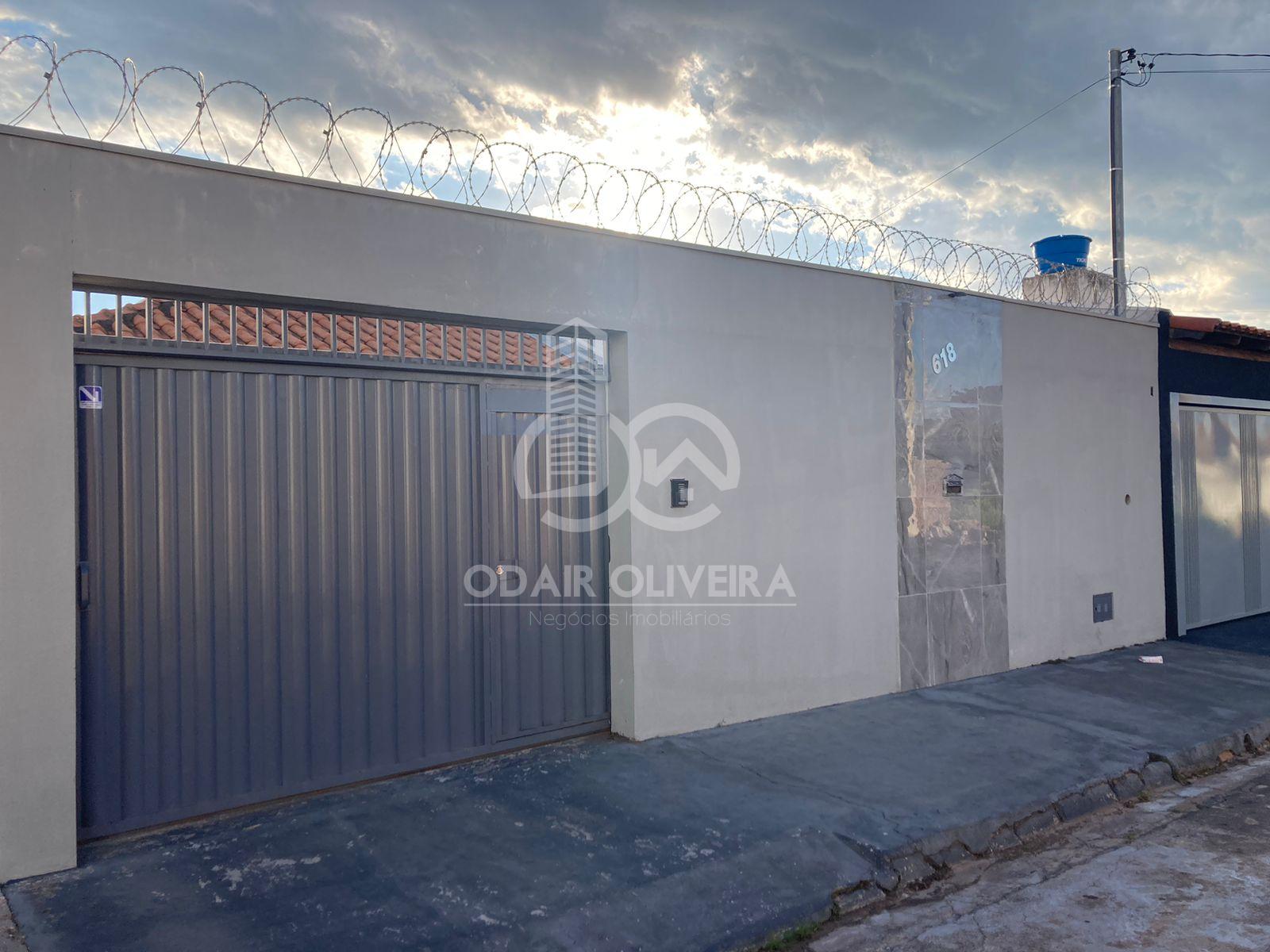 Casa de 2 quartos sendo 1 sute  venda, Nossa Senhora Aparecida, PASSOS - MG