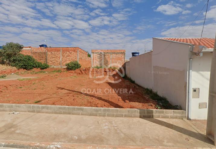 Terreno de 200m   venda no bairro , PARQUE TROPICAL, PASSOS - MG